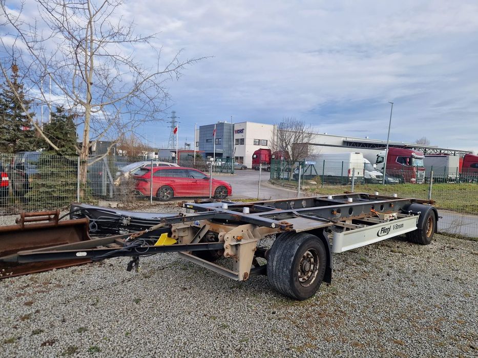 Fliegl BDF Mega  przyczepa do przewozu kontenerów