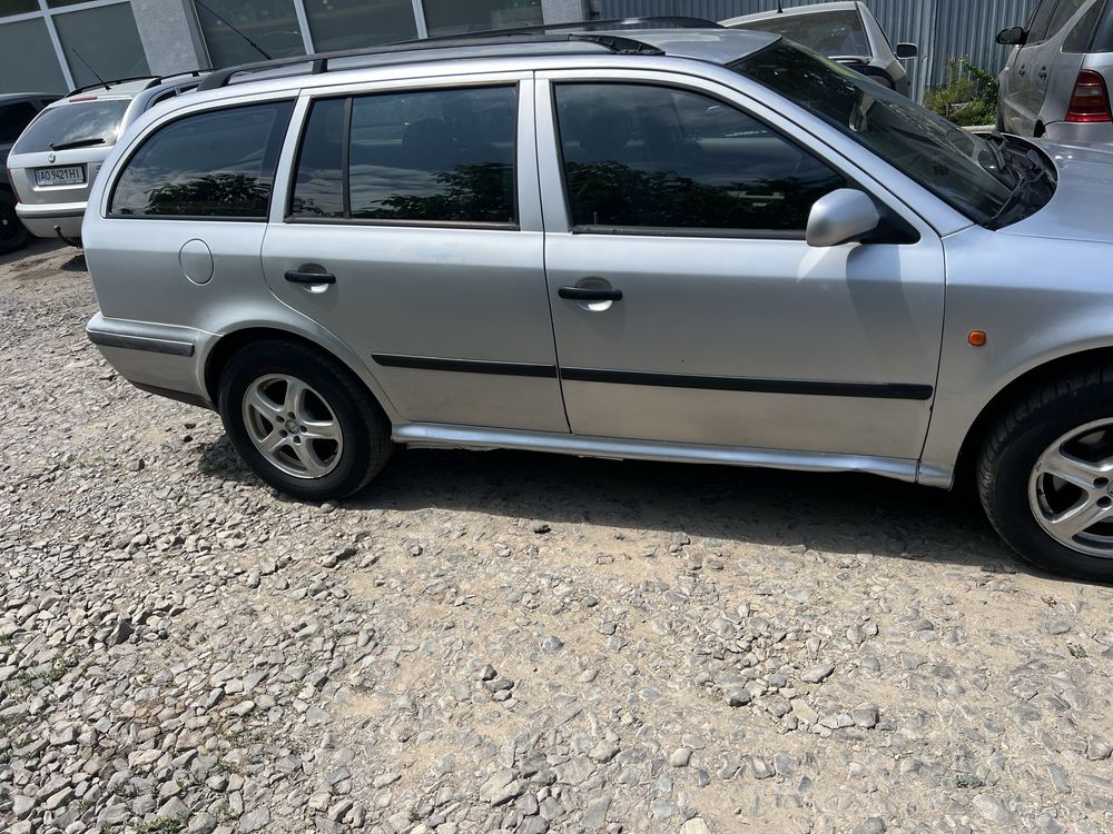 Шкода октавія тур розбор Разборка tour skoda 1.9 tdi