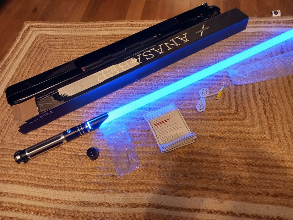 ANASABER Miecz Świetlny S9 - Sterowanie Ruchem, 12 Kolorów RGB, Metal