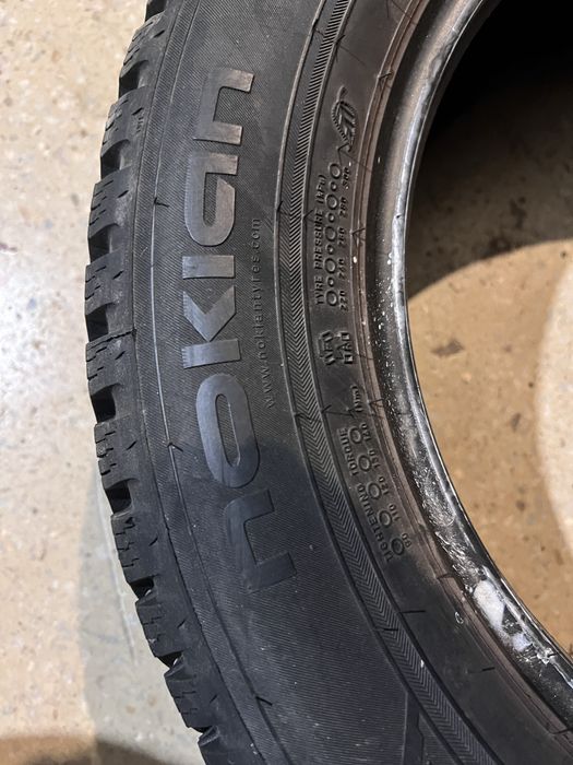 Nokian Hakkapelita 8 205/60/R16