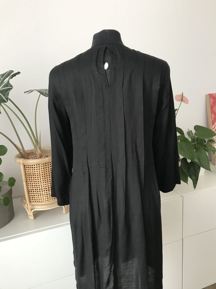 Sukienka H&M czarna 34 XS/S basic wiskoza