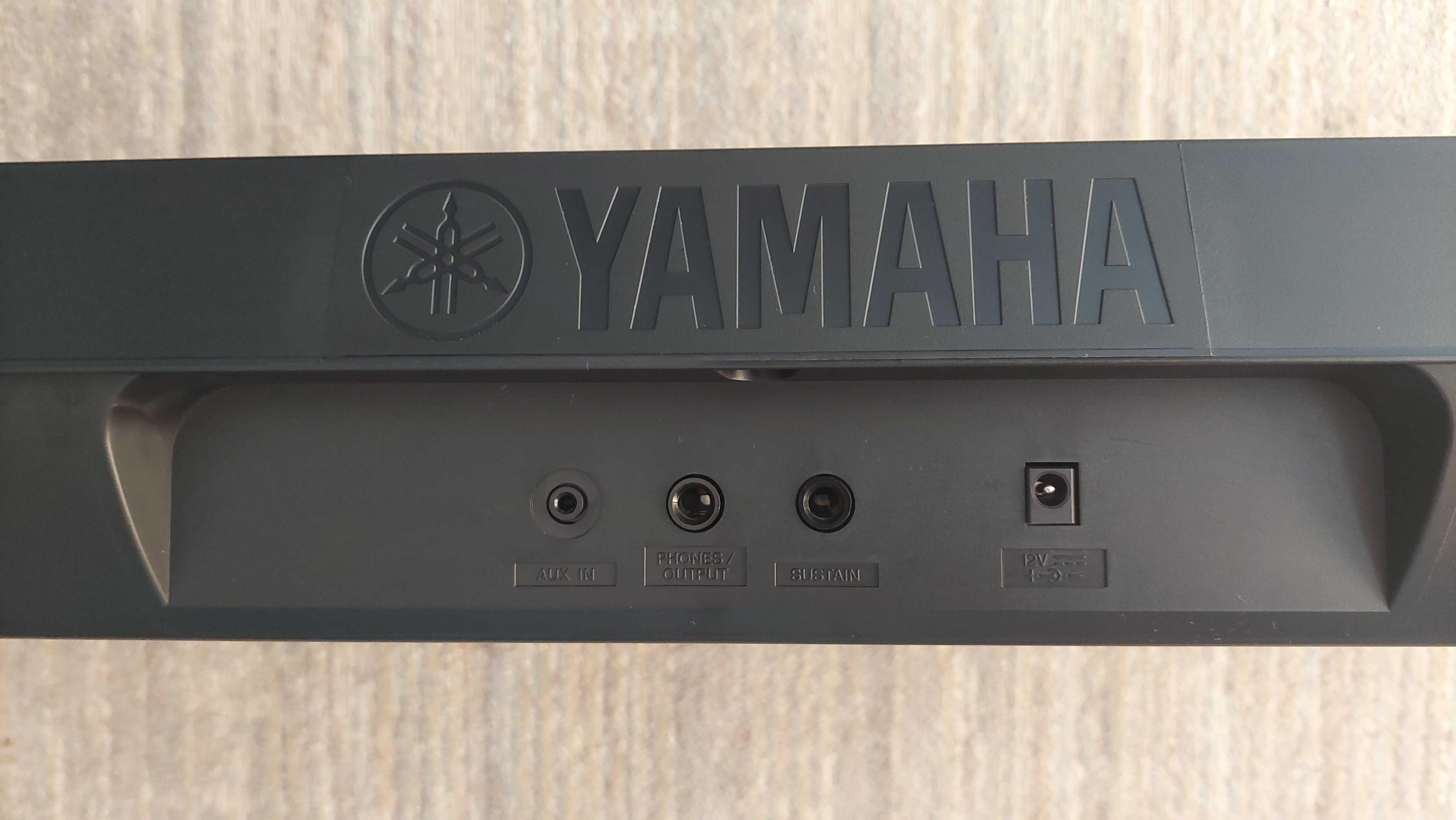 Keyboard Yamaha YPT-260 + "Szkoła na keyboard" Mieczysława Niemira