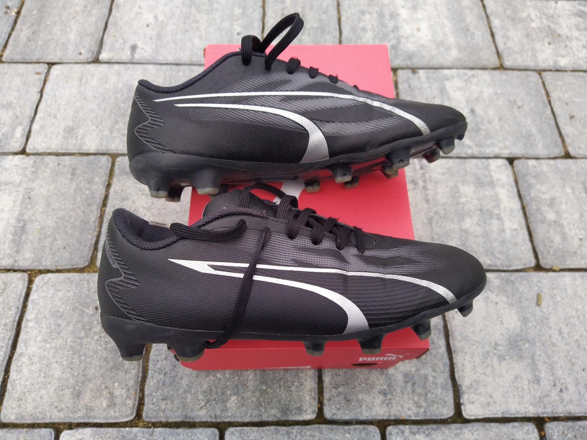 Buty piłkarskie korki Puma Ultra rozmiar 37