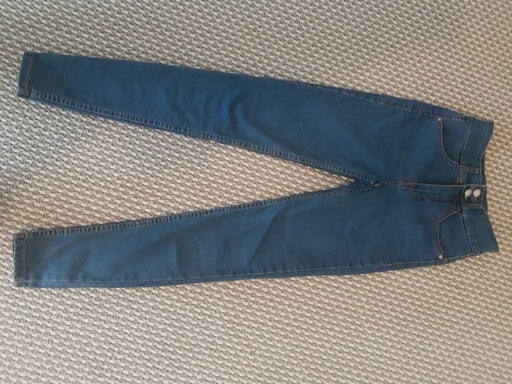 Spodnie jeansowe Sinsay rozmiar 34