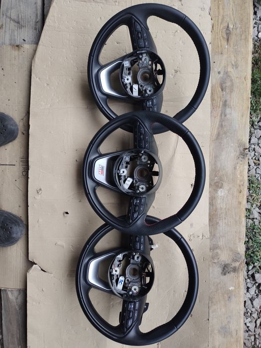 Руль Toyota YARIS 2023р шкіра підігрів, лєпєстки