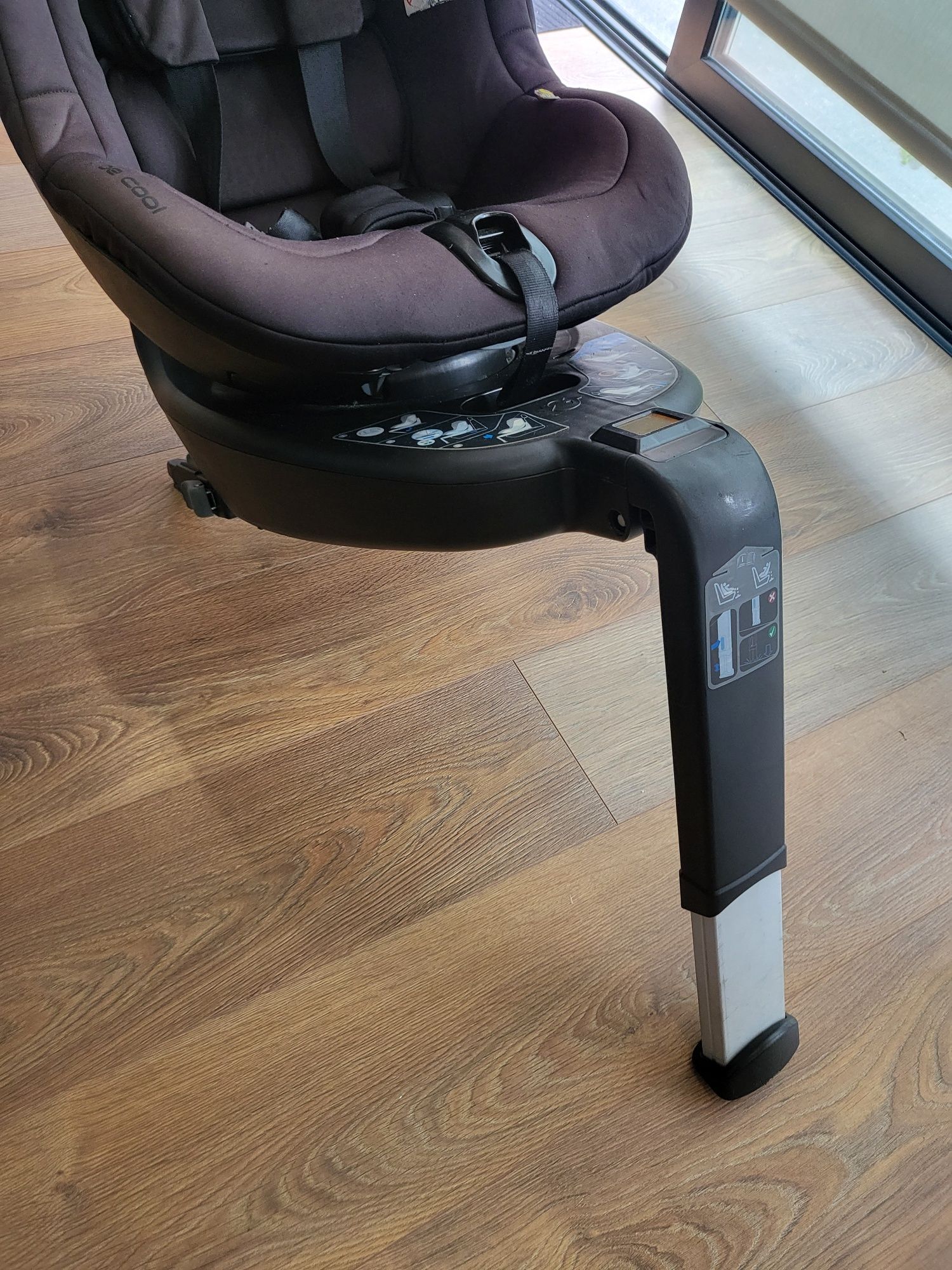 Cadeira Auto Rotativa Nado O3 Isofix