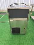 Máquina de Fazer Gelo em Inox