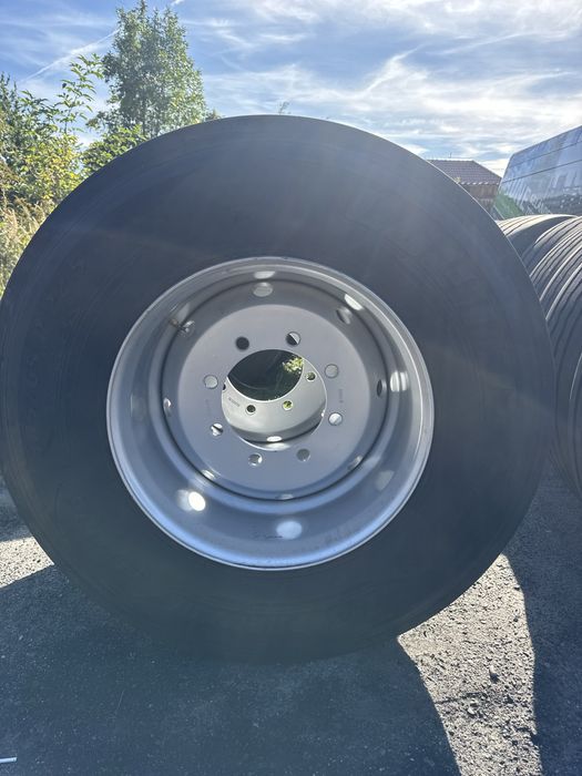 Koła do przyczep rolniczych na 8 lub 6 szpilek