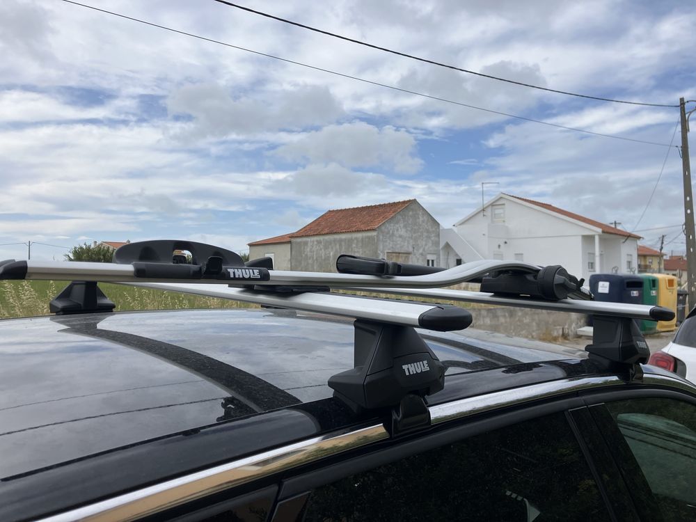 Barras de tejadilho Thule WingBar Evo alumínio com menos de 2 anos