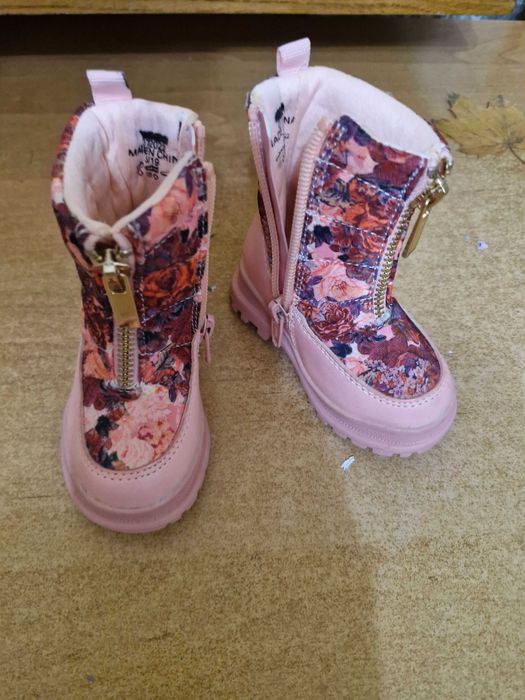 Чоботи дитячі для дівчинки