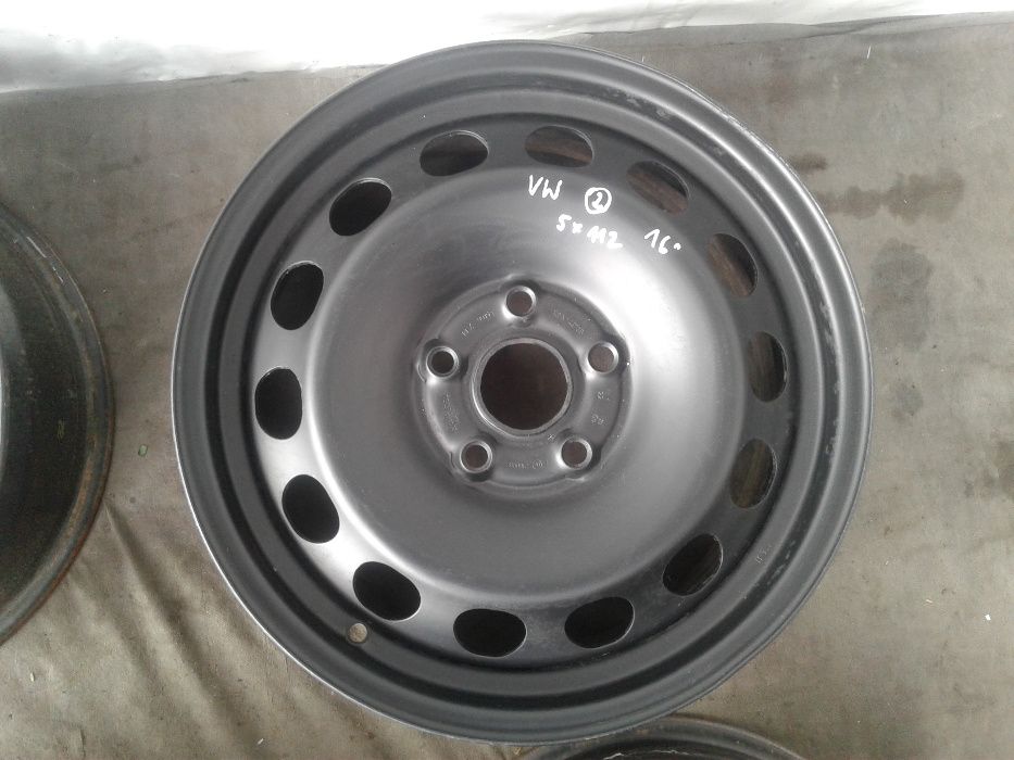 Felgi kpl stalowe 5x114,3 6,5Jx16cali ET40 Chevrolet Captiva