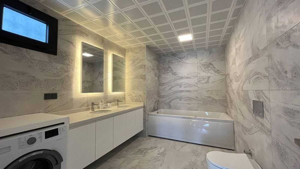 Просторная квартира 134м2 жилой комплекс 100м до моря Махмутлар Турция