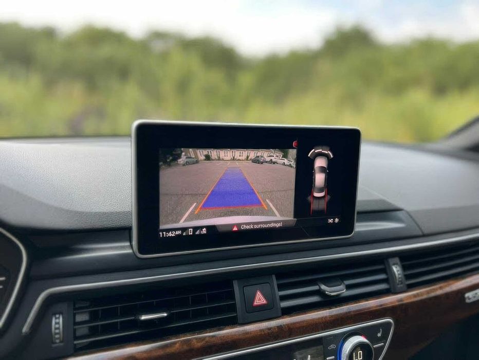 Audi A4 quattro Premium Plus      2019