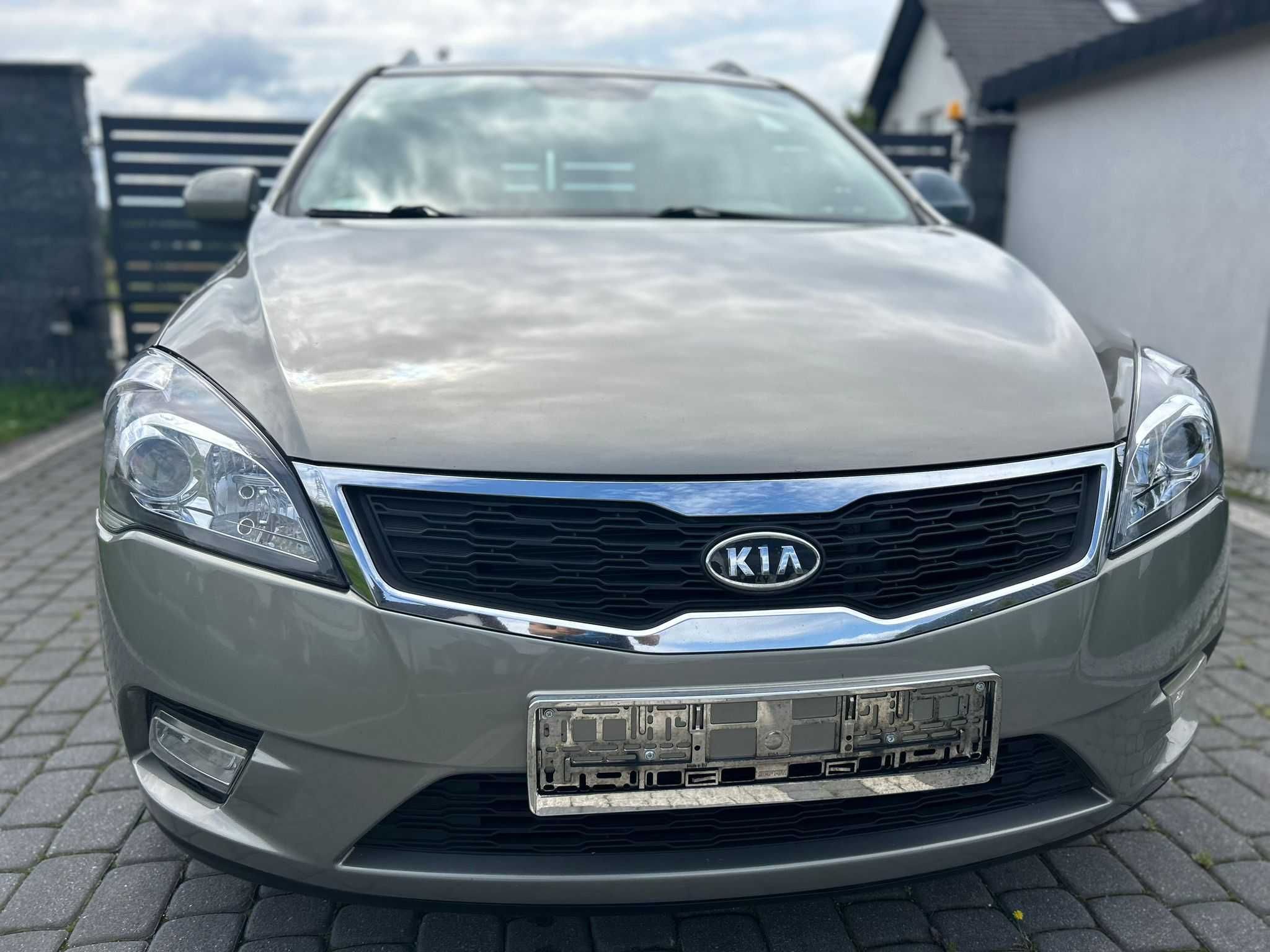 Kia Ceed Lift 2012r 1.6 CRDi 90KM sprowadozny z Niemiec