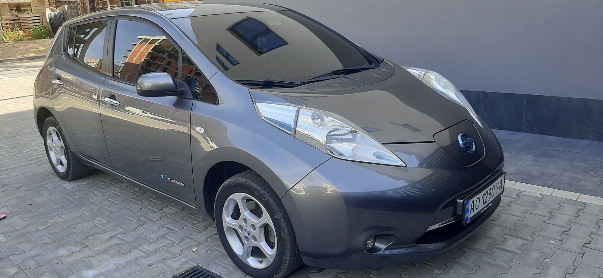 Nissan liaf 2014