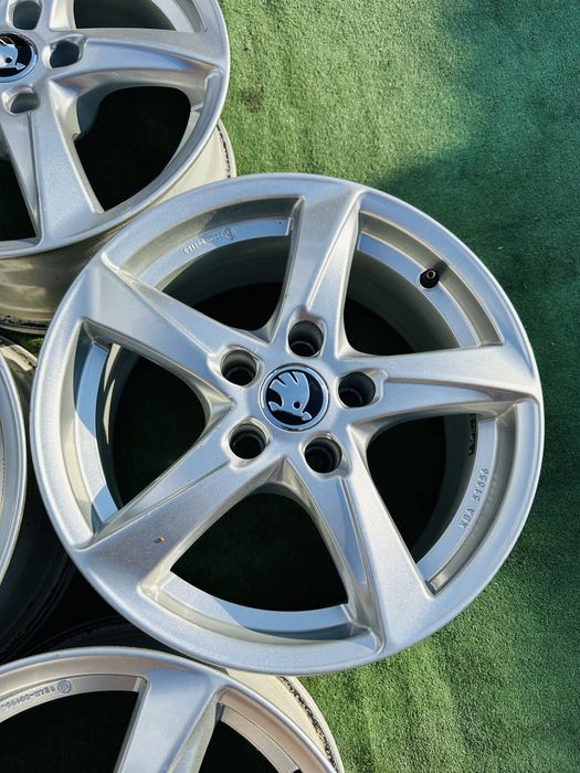 Диски 5/112 R16 Skoda VW Audi 7J ET-35
