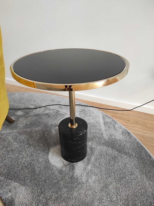 Cadeirão + mesa de apoio novos