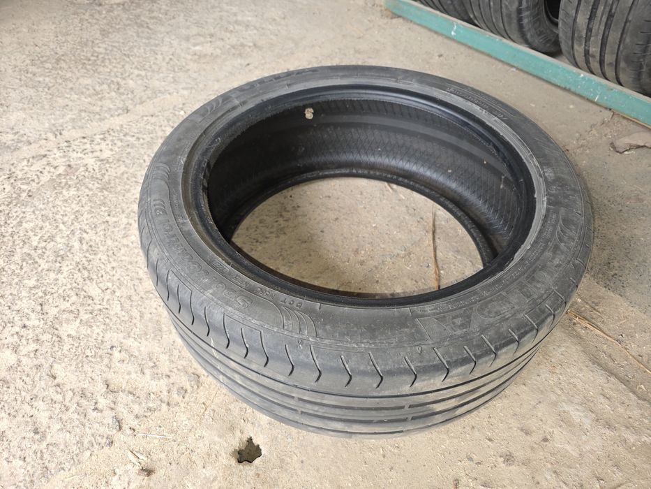 235/45/18 продам гуму б/у Fulda