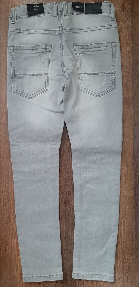 Nowe jeansy Zara 128