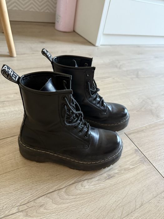 Ботинки черевики в стилі Dr Martens