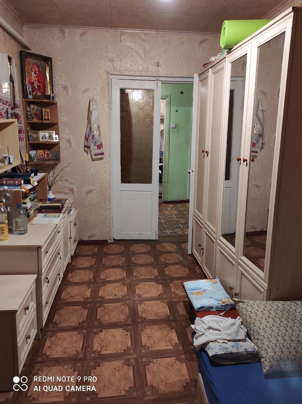 Продам 2 комнатную квартиру Змиев