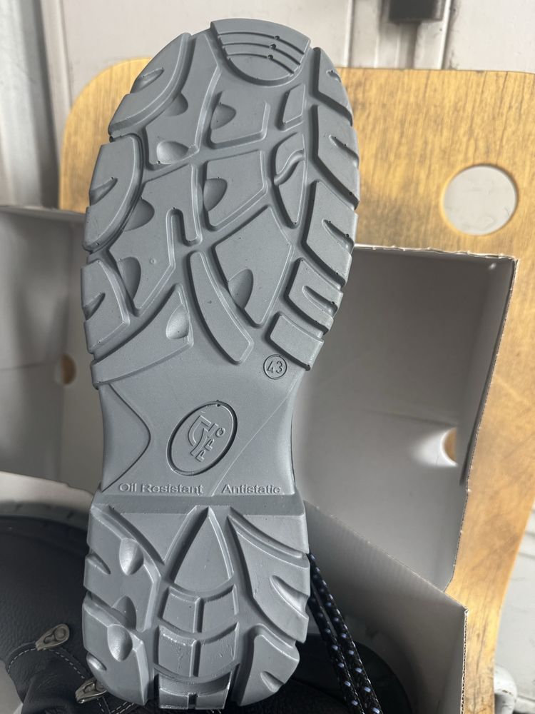 Buty robocze ocieplane