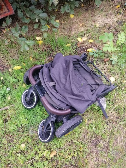 Коляска детская, б/у. Склодная