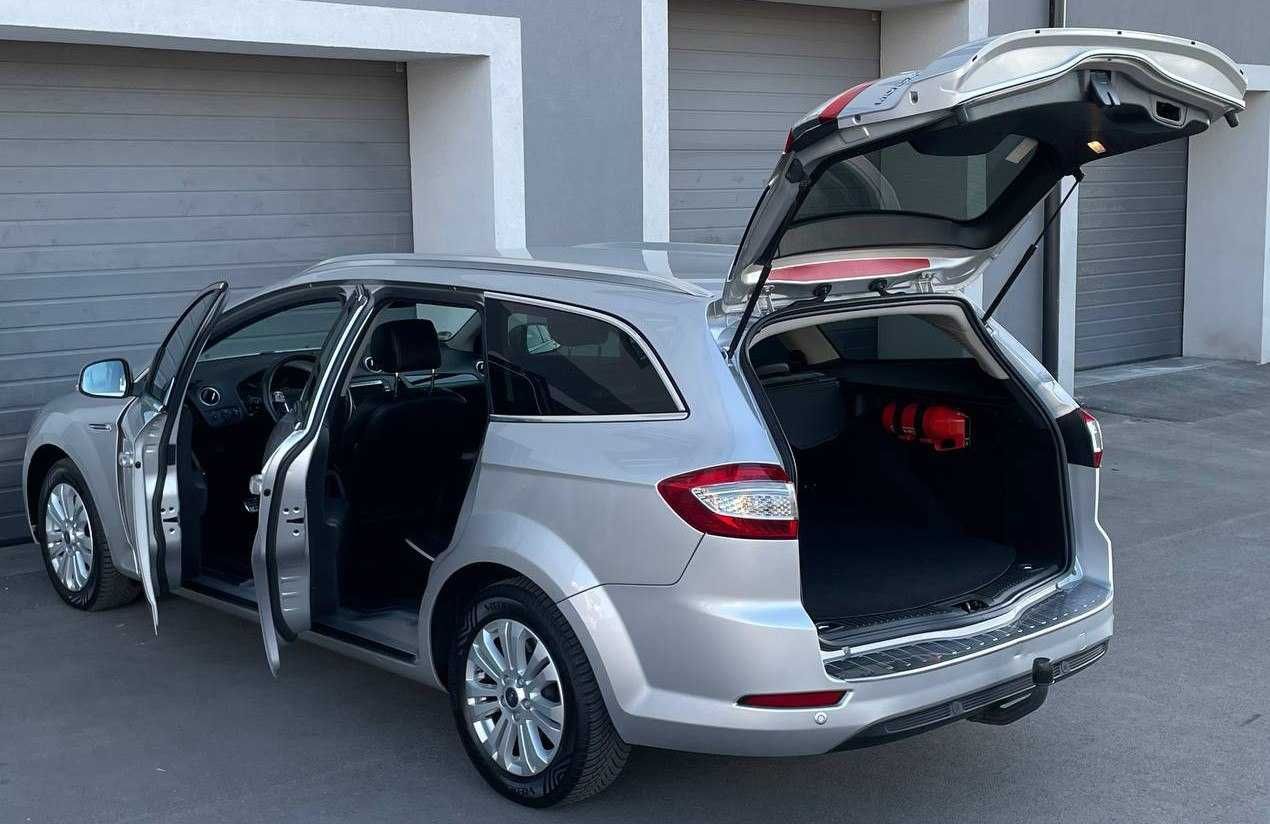 Продам Ford Mondeo 2014. Можна в розстрочку, під викуп