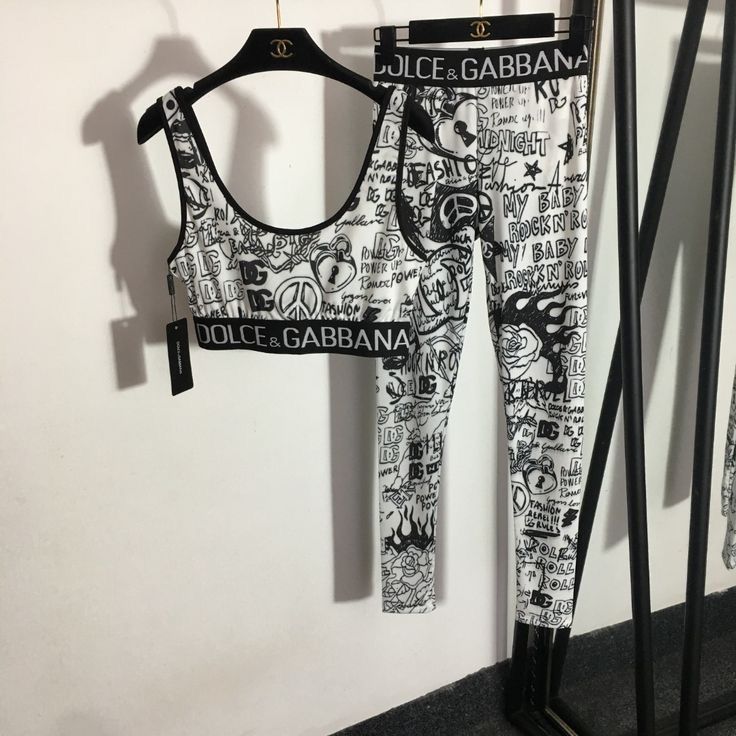 DOLCE GABBANA костюм комплект топ та лосини спортивний