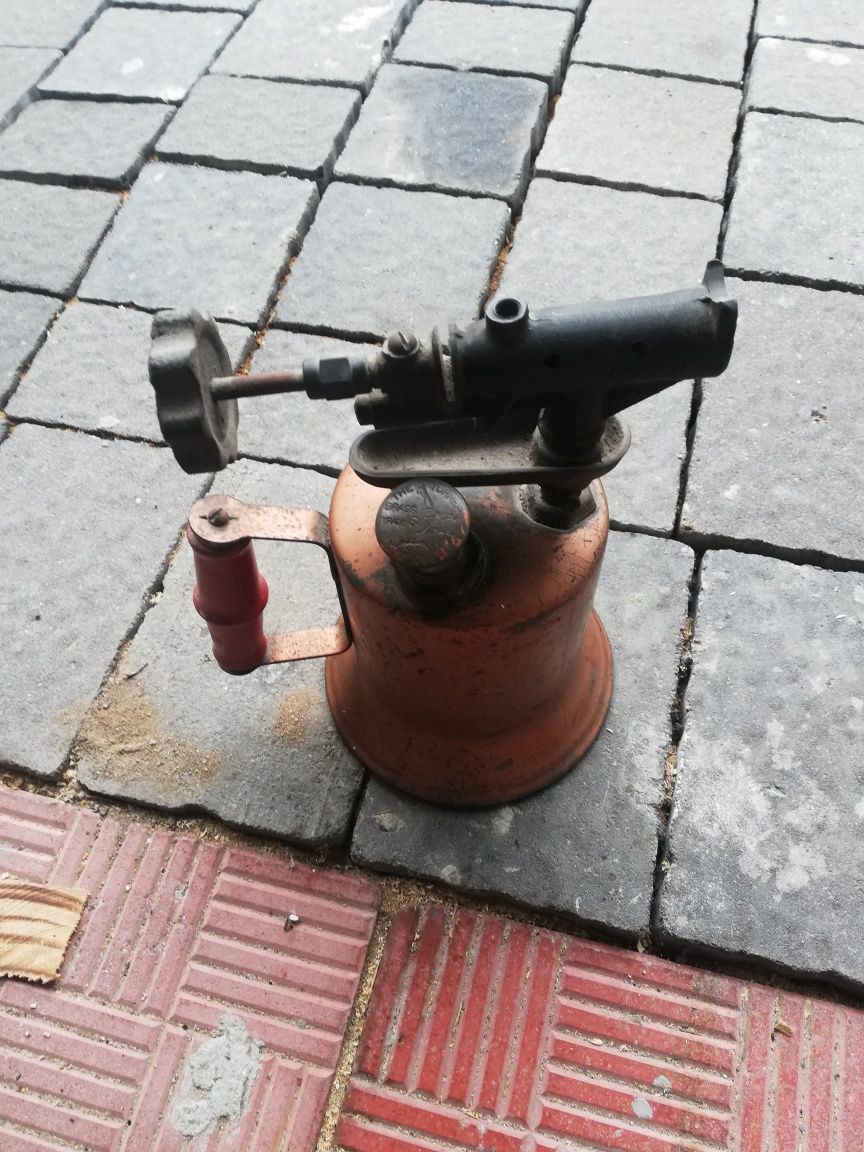 Nagrzewnica lampa