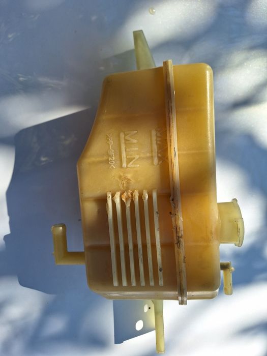 Бачек расширительный infiniti q50 217104GN0A