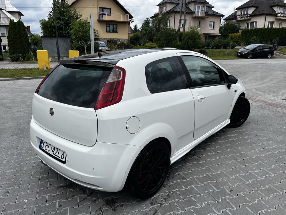 Fiat Grande Punto 1.4t-jet 120km 124kk 2009