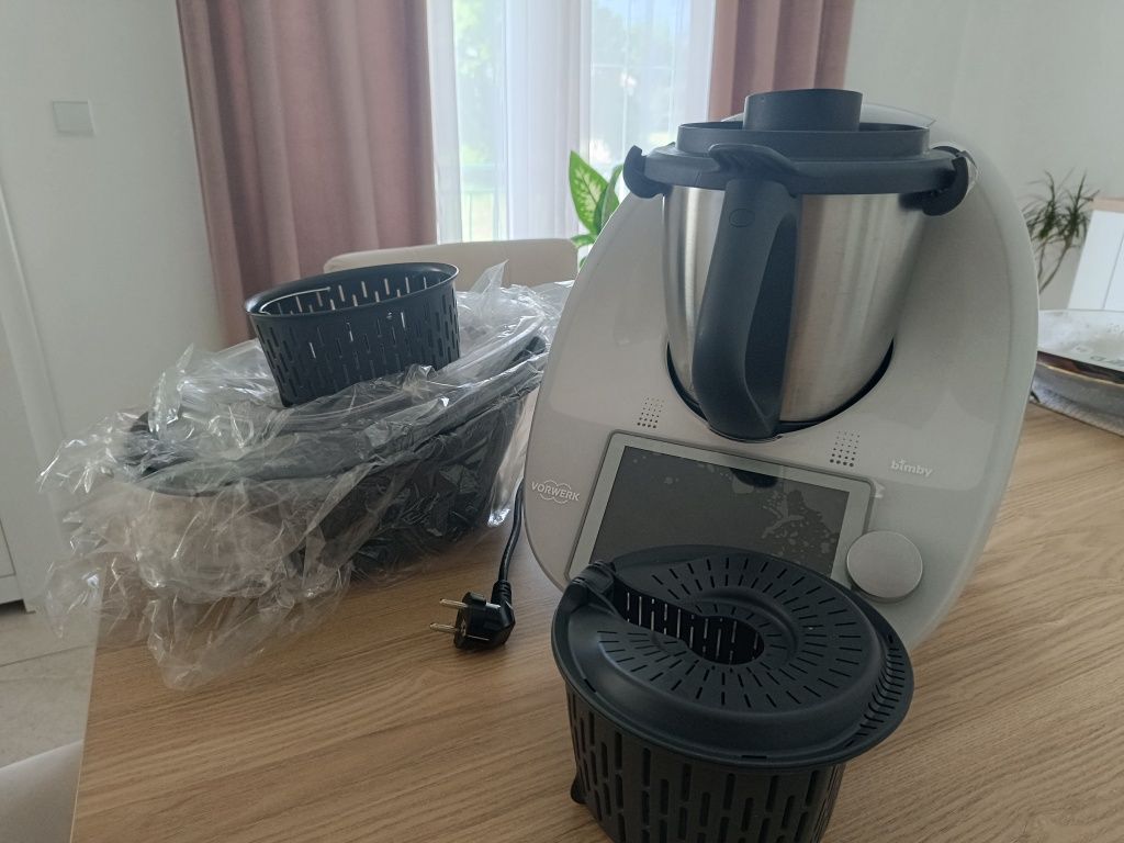 Bimby TM6 com 6 meses ROBOT COZINHA