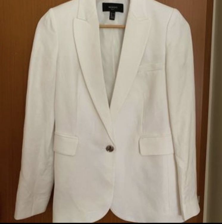 Casaco comprido Mango/ Blazer Mango