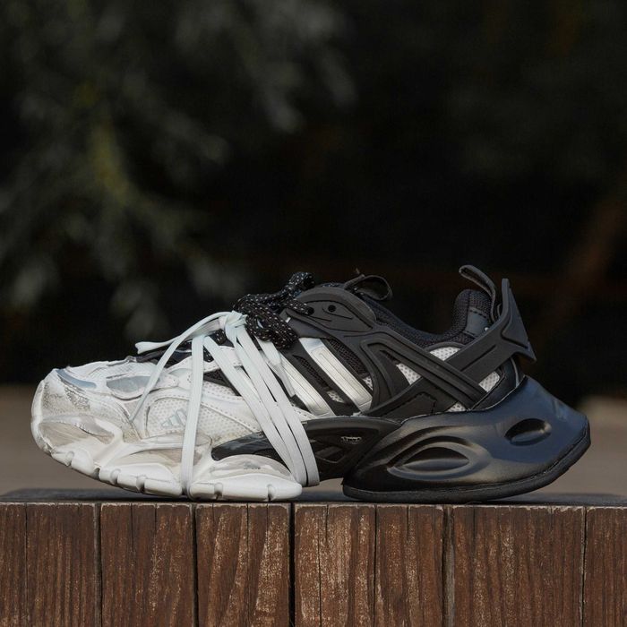 Кросівки Adidas Vento XLG Deluxe Black White 37-45р