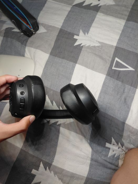 Навушники jbl 720 bt