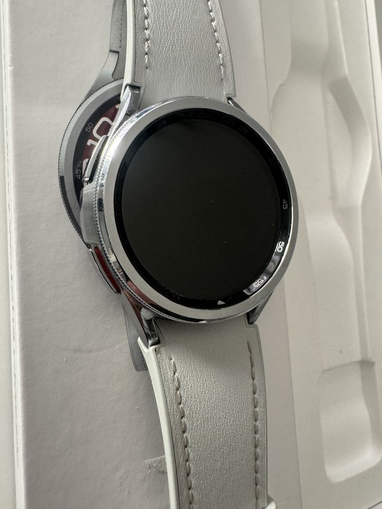 Zegarek sportowy damski samsung Galaxy Watch 6 Classic