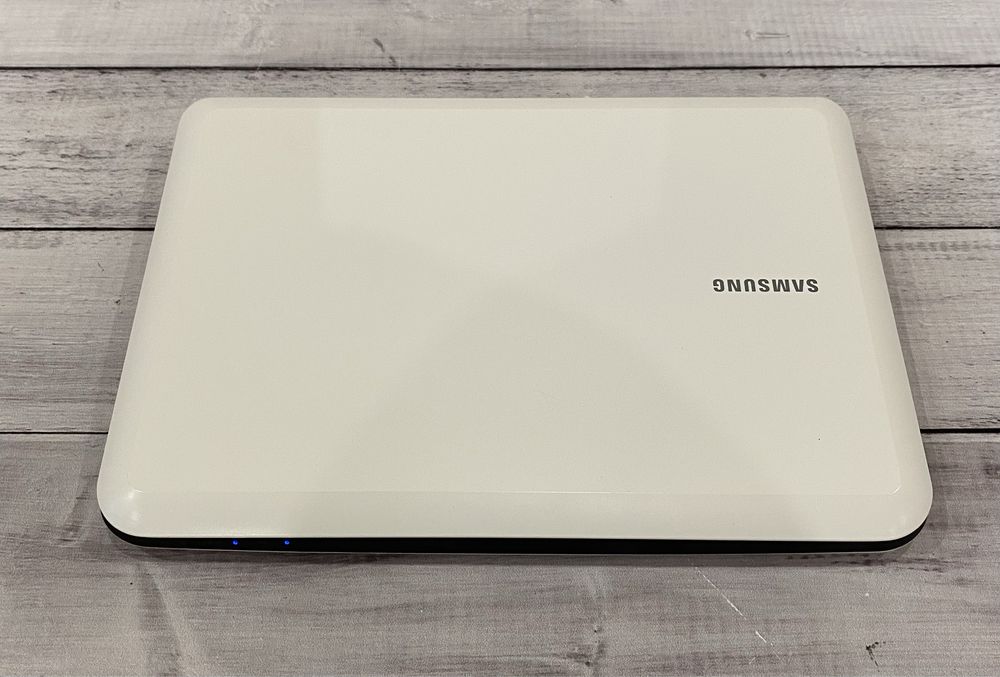 Нетбук Samsung X125 11.6ʼʼ Athlon K125 6GB ОЗУ/ 320GB HDD (r1489)