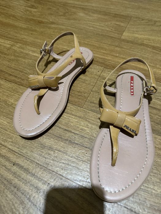 ОРИГІНАЛ прада prada босоніжки шлепаці шльопанці тапочки босоножки