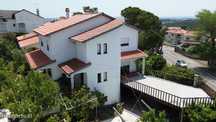 Excelente Moradia T5 de 191m² em Barosa, Leiria - com Terraço e Jardim