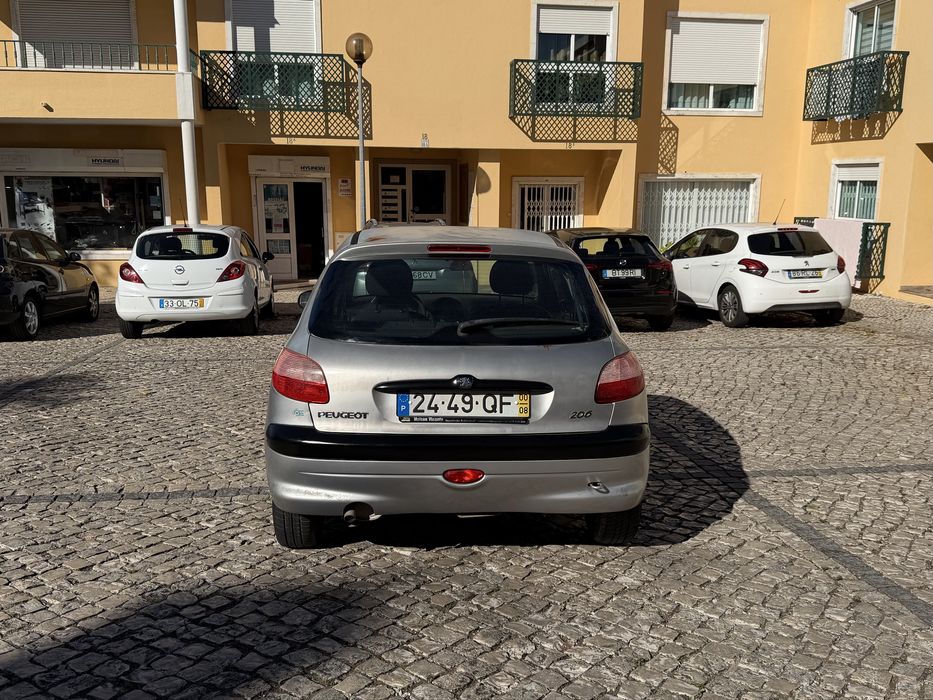 Peugeot 206 1.1 gasolina