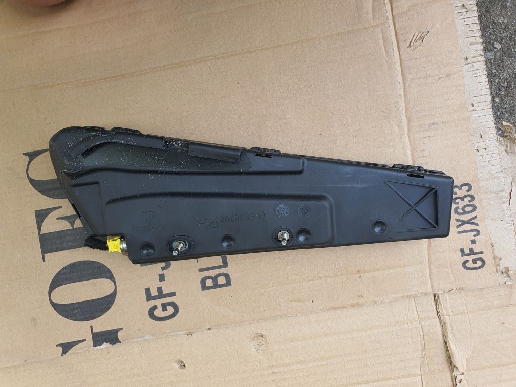 Poduszka Airbag fotela prawa  Volvo S80 II V70 XC70