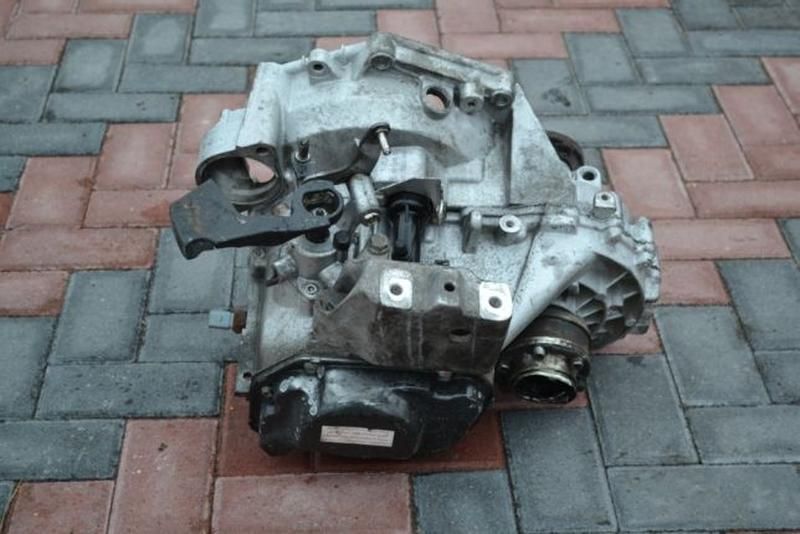 Коробка (КПП) Touran, Caddy, Passat B6, Octavia A5 1.4, 1.6, 1.8, 2.0