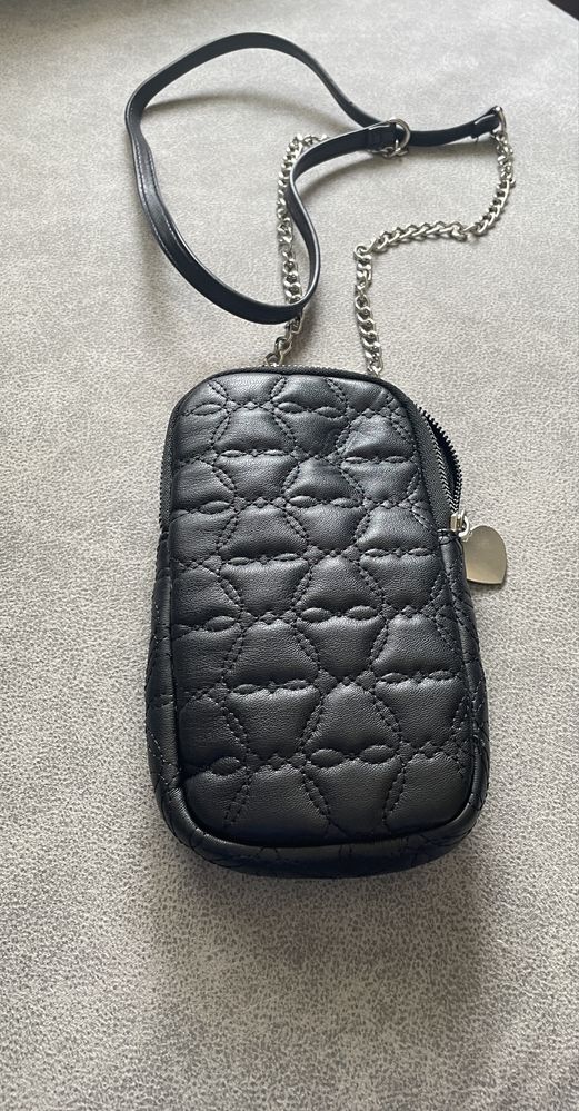 Porta telemovel ou pequena bolsa
