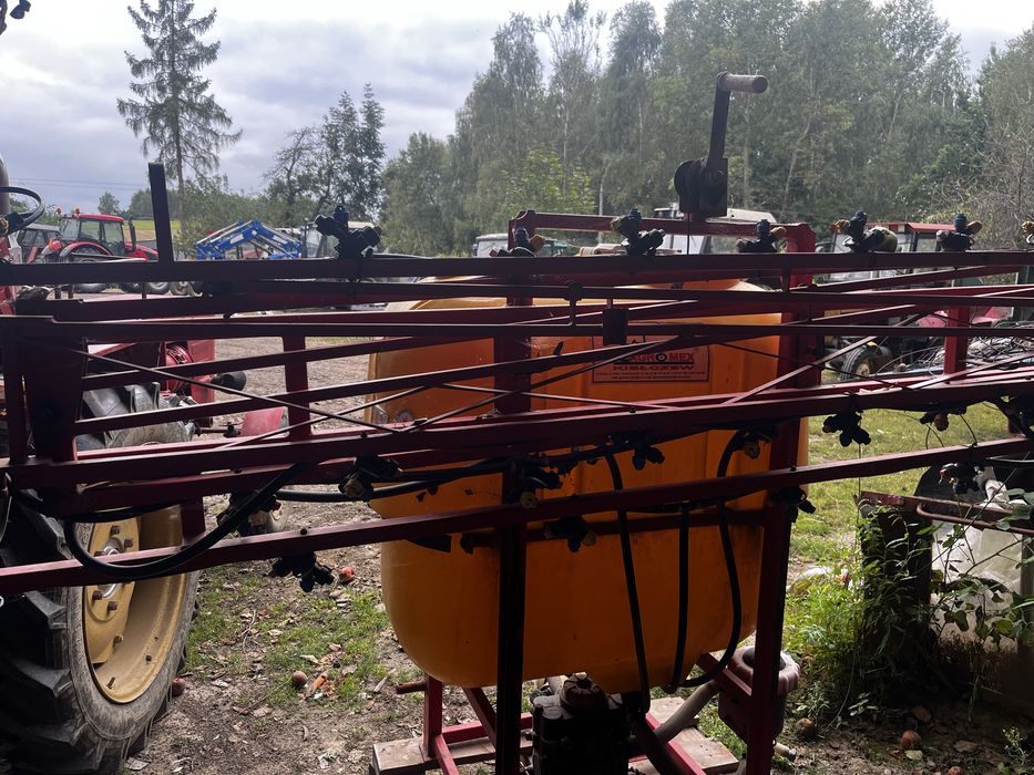 Opryskiwacz 400l 12m lanca biardzki