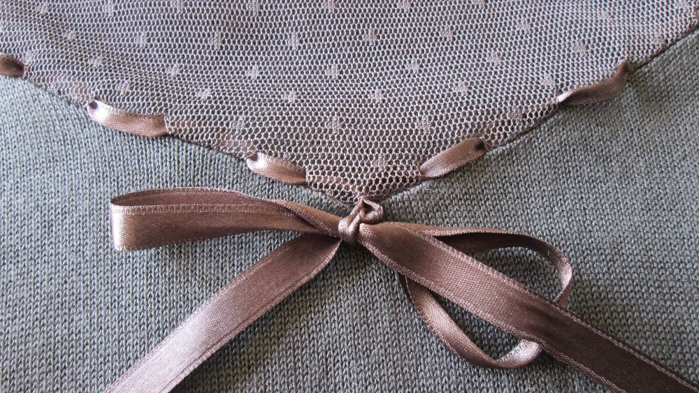 bluzka sweter brąz koronka r.36/38 śliczna!