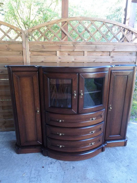 piękny barek Diana Olejnikowski stan bdb kolor orzech komoda