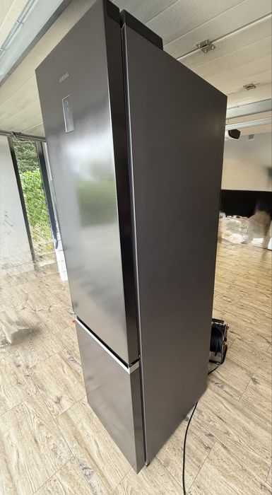 Lodówka Samsung RB38T776CB1