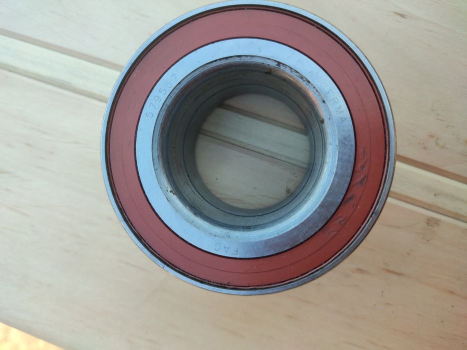 Продам підшипник ступеці Опель омега б