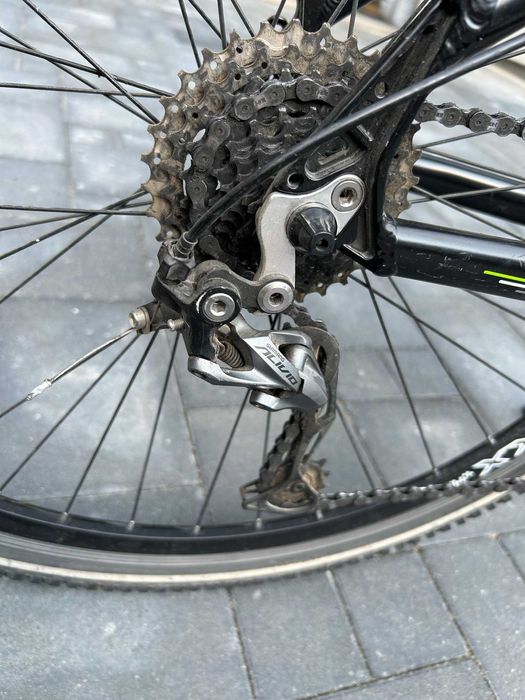 SPARTACUS CROSS 4.0 Shimano Alivio 9s rama 17" koła 28"